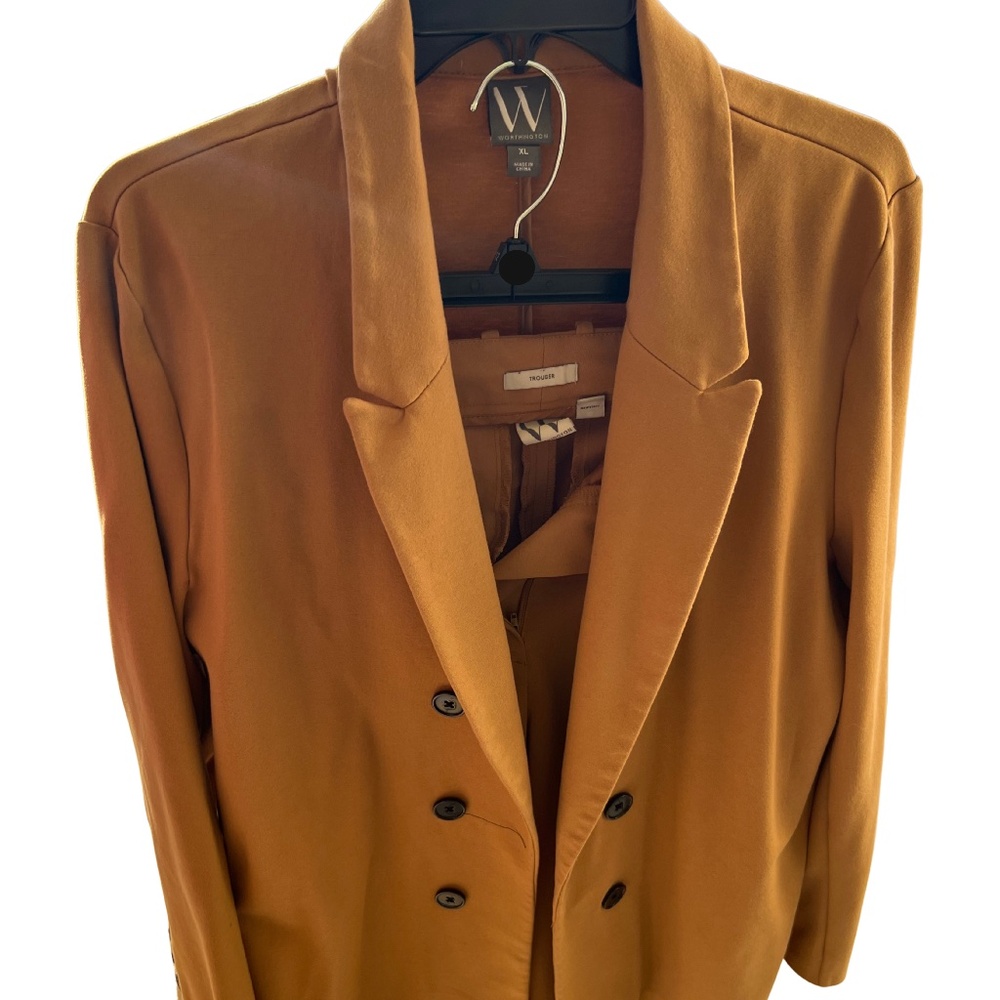 Worthington women's suit